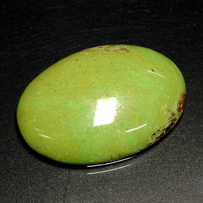 Gaspeita verde natural de 18,18 ct, corte óvalo, opaco