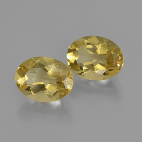 Gemas de Berilo Dorado Amarillo-dorado claro natural de 3.67 ct, Corte Óvalo, VS