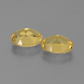 Gemas de Berilo Dorado Dorado medio natural de 3.41 ct, Corte Óvalo, VVS-VS