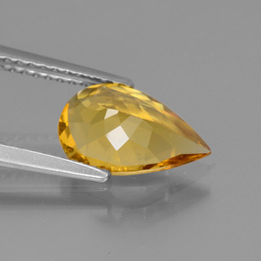 Berilo Dorado Dorado amarillo natural de 1.54 ct, En forma de pera, VVS-VS