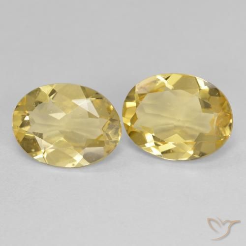 Gemas de Berilo dorado Amarillo-dorado claro natural de 2.91 ct, Ovalada, VVS-VS
