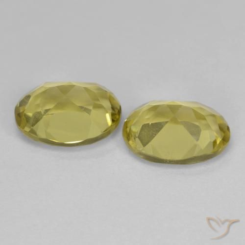 Gemas de Berilo dorado Amarillo-dorado claro natural de 2.39 ct, Ovalada, VS