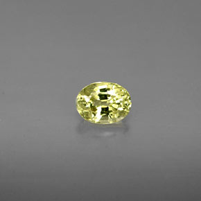 Granate grosularia verde natural de 0,49 ct, corte óvalo, VS