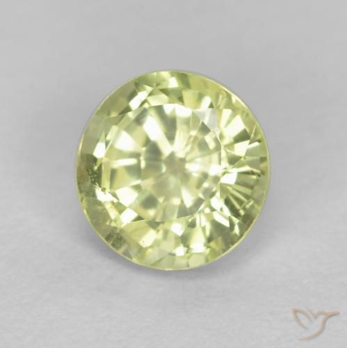 Granate grosularita Amarillo verdoso claro natural de 0.55 ct, Redondo, VS