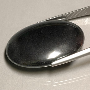 Hematita gris natural de 55,74 ct, corte óvalo, opaco