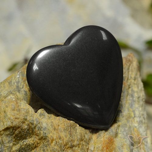 22.81ct Natural Gris negro Hematites, Corazón, Opaco