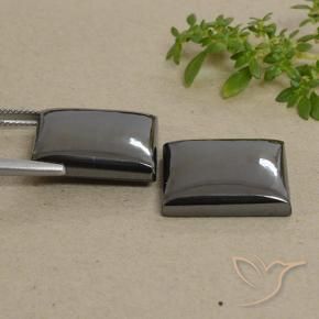 Gemas de Hematites Verde medio natural de 56.06 ct, Corte Baguette, Opaco