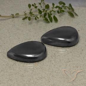 Gemas de Hematites Gris negro natural de 72.67 ct, En forma de pera, Opaco