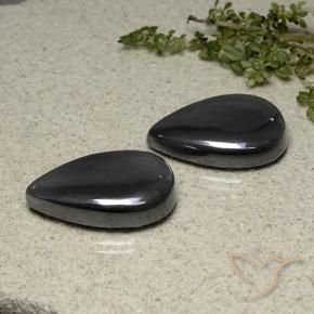 Gemas de Hematites Gris negro natural de 66.54 ct, En forma de pera, Opaco
