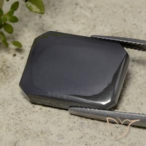 Hematita negro y gris natural de 16,50 ct, corte esmeralda, opaco