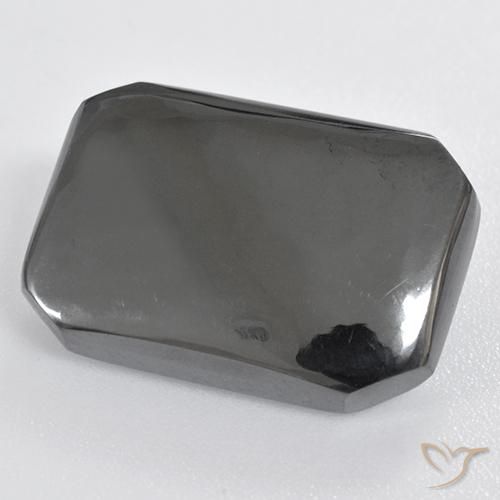 Hematites Verde medio natural de 21.90 ct, Corte Octágono / Esmeralda, Opaco