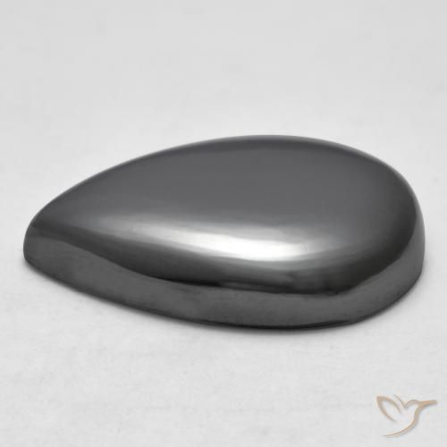 Hematites Verde medio natural de 33.56 ct, En forma de pera, Opaco
