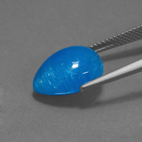Hemimorfita azul natural de 8,79 ct, en forma de pera, opaco