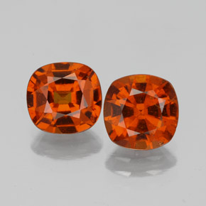 Gemas de granate hessonita Naranja medio natural de 3.01 ct, Corte Cojín, VS-SI