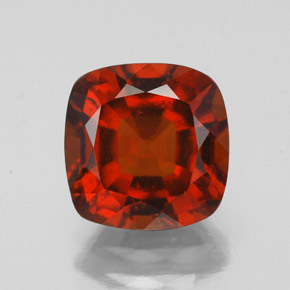 granate hessonita Rojo oscuro natural de 2.68 ct, Corte Cojín, VS-SI