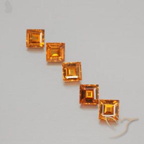 Gemas de granate hessonita Naranja amarillento natural de 1.33 ct, Cuadrado, VS