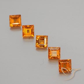 Gemas de granate hessonita Naranja medio natural de 1.89 ct, Cuadrado, VS
