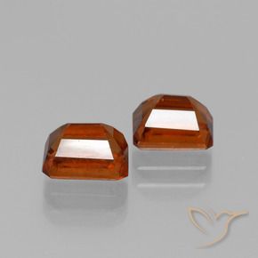 Gemas de granate hessonita Naranja medio natural de 2.92 ct, Corte Octágono / Esmeralda, VS