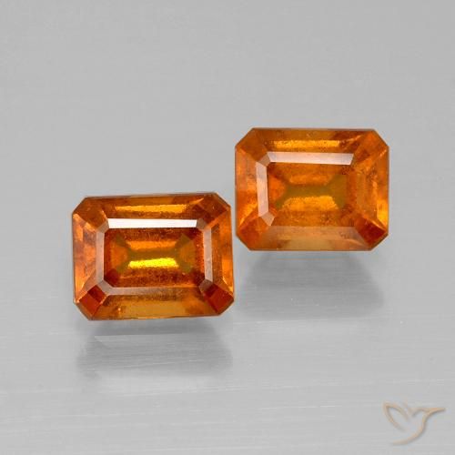 2.28ctw Natural Naranja medio granate hessonita, corte esmeralda, VS