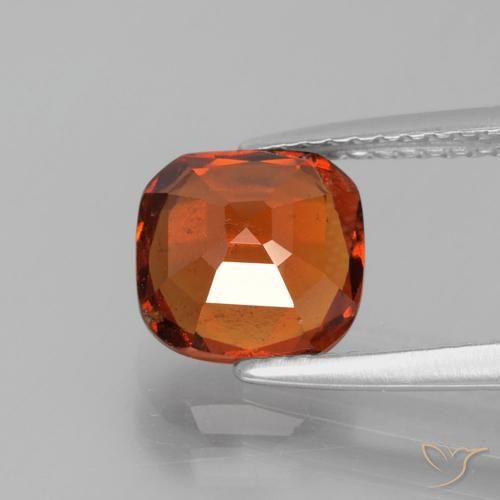 granate hessonita Naranja rojizo natural de 2.31 ct, Forma Cojín, VS