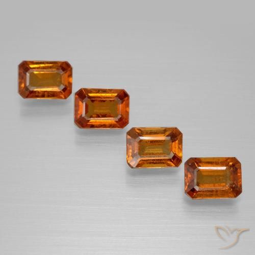 3.76ctw Natural Naranja oscuro medio granate hessonita, corte esmeralda, VS
