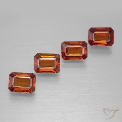 3.84ctw Natural Naranja medio granate hessonita, corte esmeralda, VS