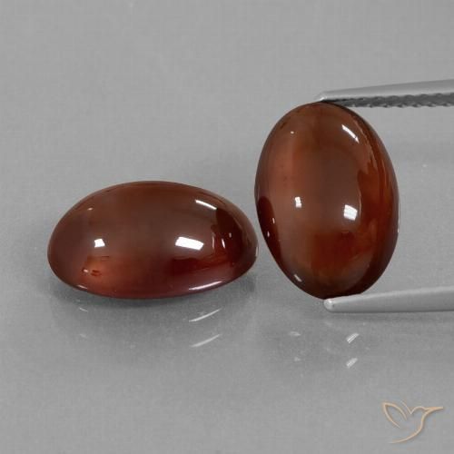 8.68ctw Natural Rojo oscuro Granate Hessonita, Ovalada, Translúcido