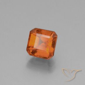 granate hessonita Naranja medio natural de 1.56 ct, Corte Octágono / Esmeralda, VS