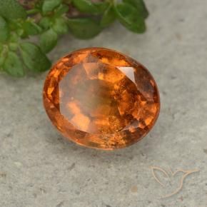 granate hessonita Naranja oscuro natural de 2.22 ct, Ovalada, VS