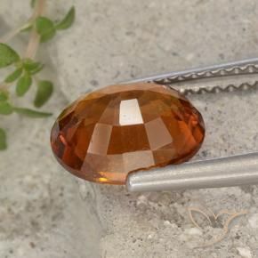 granate hessonita Naranja medio natural de 2.40 ct, Ovalada, VS