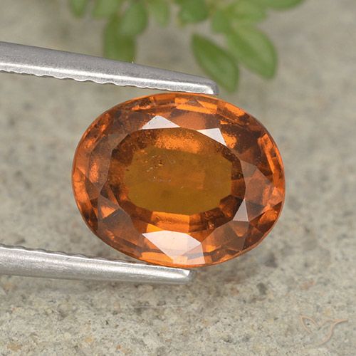 2.25ct Natural Naranja oscuro medio Granate Hessonita, Ovalada, VS-SI