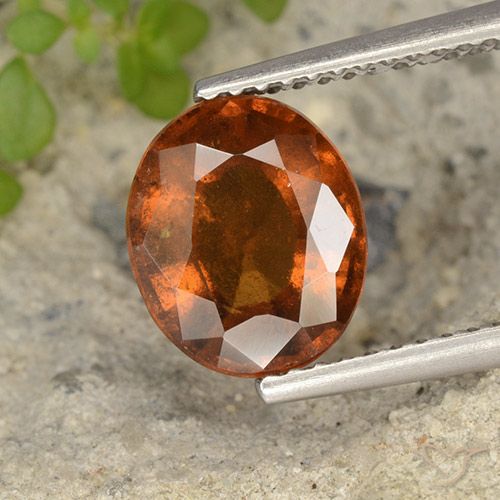 2.74ct Natural Naranja oscuro medio Granate Hessonita, Ovalada, VS-SI