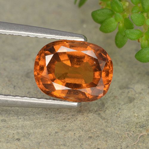 1.84ct Natural Naranja oscuro medio Granate Hessonita, Ovalada, VS