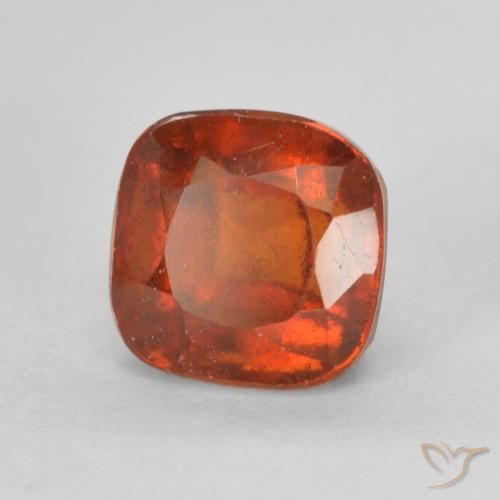 granate hessonita Naranja rojizo natural de 1.91 ct, Forma Cojín, VS