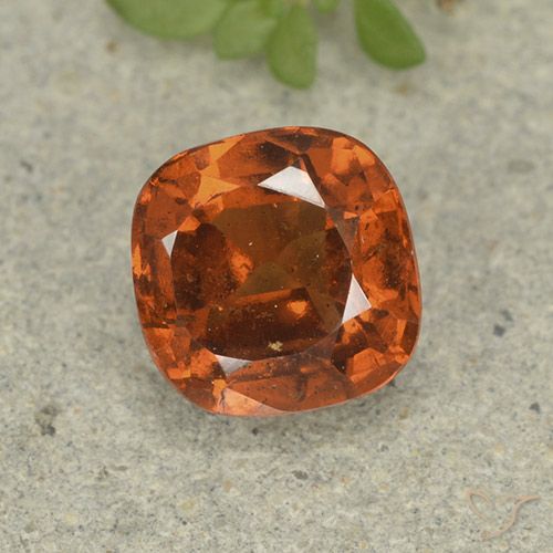 1.86ct Natural Naranja oscuro medio granate hessonita, Forma Cojín, VS-SI