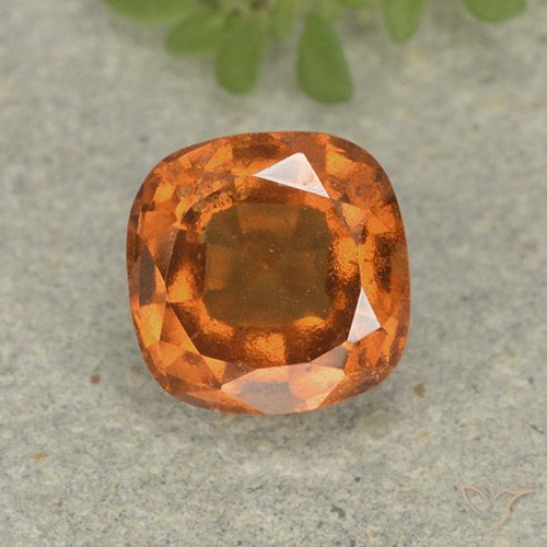 1.92ct Natural Naranja medio granate hessonita, Forma Cojín, VS-SI