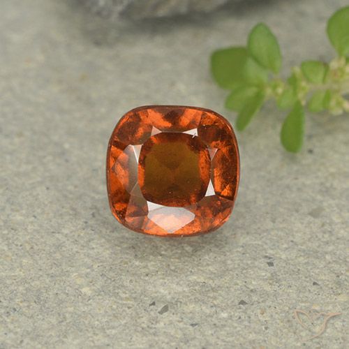 1.81ct Natural Naranja oscuro medio granate hessonita, Forma Cojín, VVS-VS