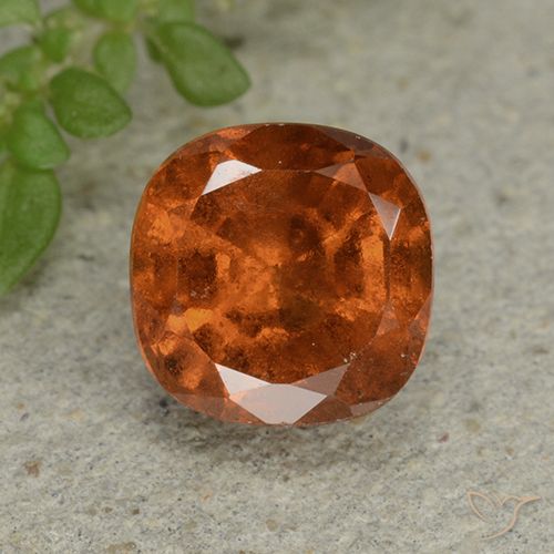 1.95ct Natural Naranja oscuro medio granate hessonita, Forma Cojín, VS-SI