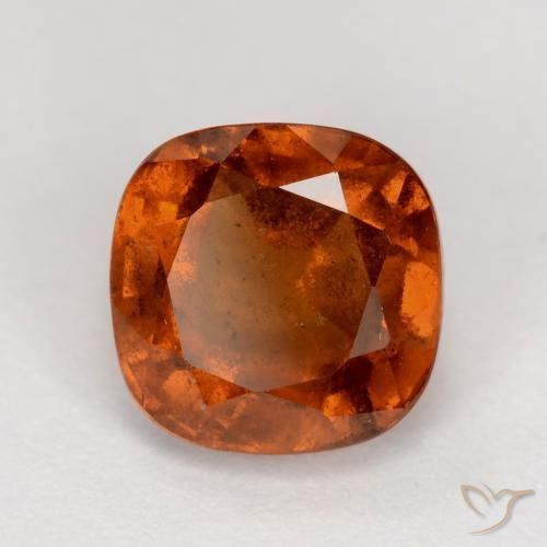granate hessonita Naranja oscuro natural de 2.06 ct, Forma Cojín, VS-SI