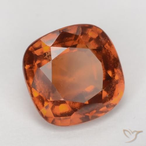 granate hessonita Naranja oscuro medio natural de 2.02 ct, Forma Cojín, VS