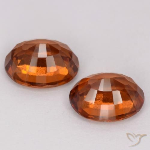 Gemas de granate hessonita Naranja medio natural de 3.54 ct, Ovalada, VS-SI
