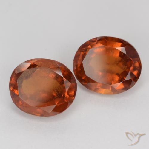 Gemas de granate hessonita Naranja oscuro natural de 4.57 ct, Ovalada, VS