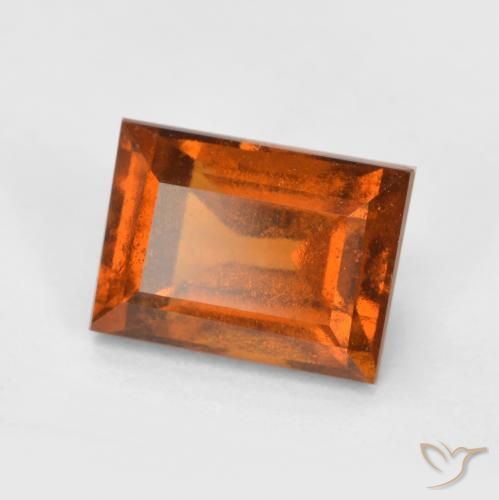 granate hessonita Naranja oscuro medio natural de 1.28 ct, Corte Baguette, VS