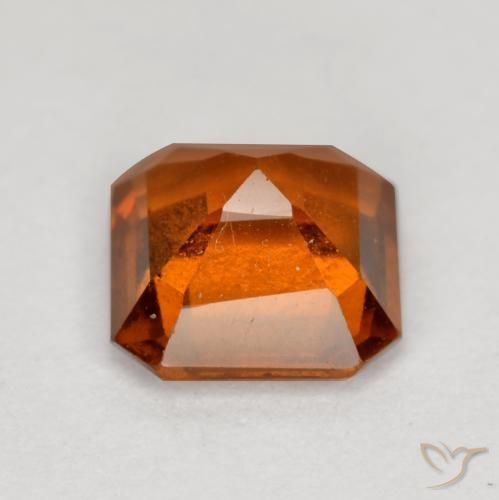 granate hessonita Naranja oscuro medio natural de 1.33 ct, Corte Octágono / Esmeralda, VS-SI