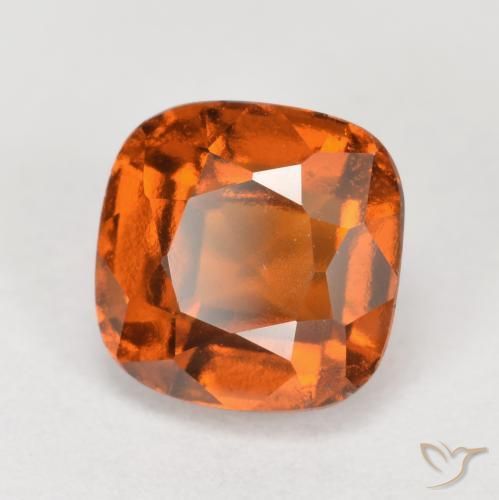 granate hessonita Naranja oscuro medio natural de 2.45 ct, Forma Cojín, VS