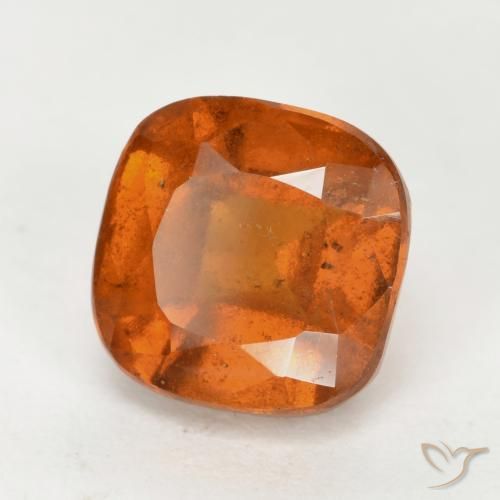 granate hessonita Naranja medio natural de 2.55 ct, Forma Cojín, VS-SI