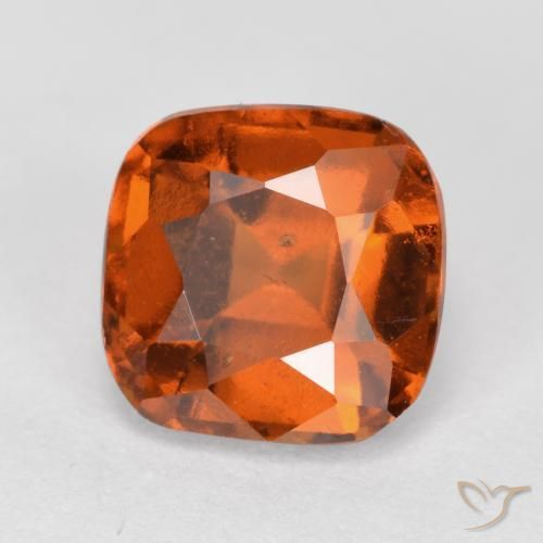 granate hessonita Naranja fuego natural de 2.10 ct, Forma Cojín, VS