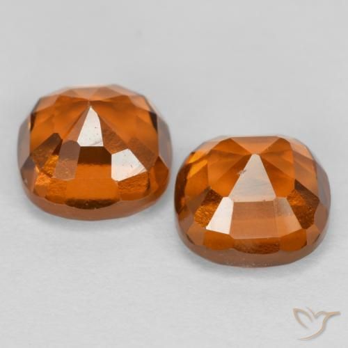 Gemas de granate hessonita Naranja oscuro natural de 2.84 ct, Forma Cojín, VS-SI