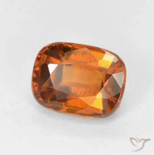 granate hessonita Naranja oscuro natural de 2.20 ct, Forma Cojín, VVS-VS