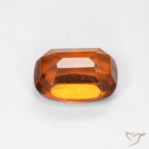 granate hessonita Naranja oscuro natural de 1.32 ct, Forma Cojín, VVS-VS